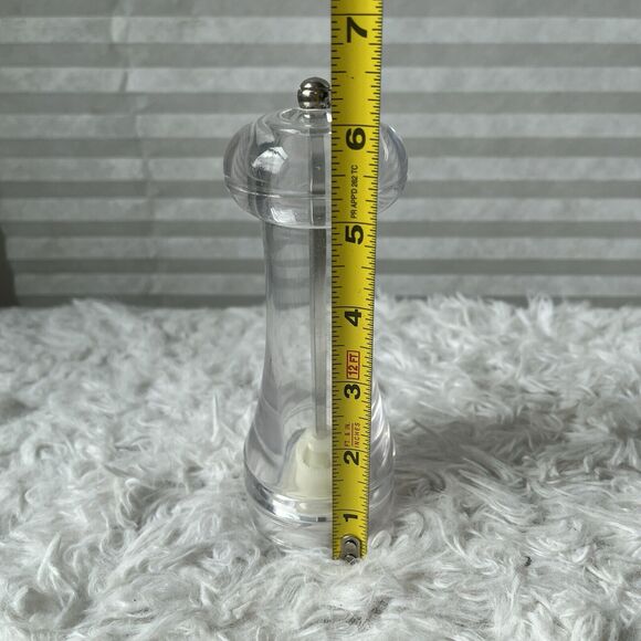 Cole & Mason Lucite Acrylic Pepper/salt Grinder, Used, average condition. - Picture 13 of 14